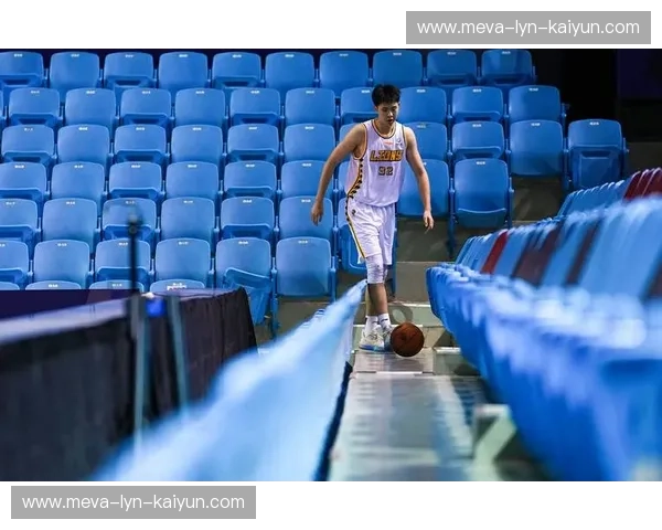 巅峰对决，闽浙争霸！福建vs广厦现场直播，燃爆你的篮球之魂